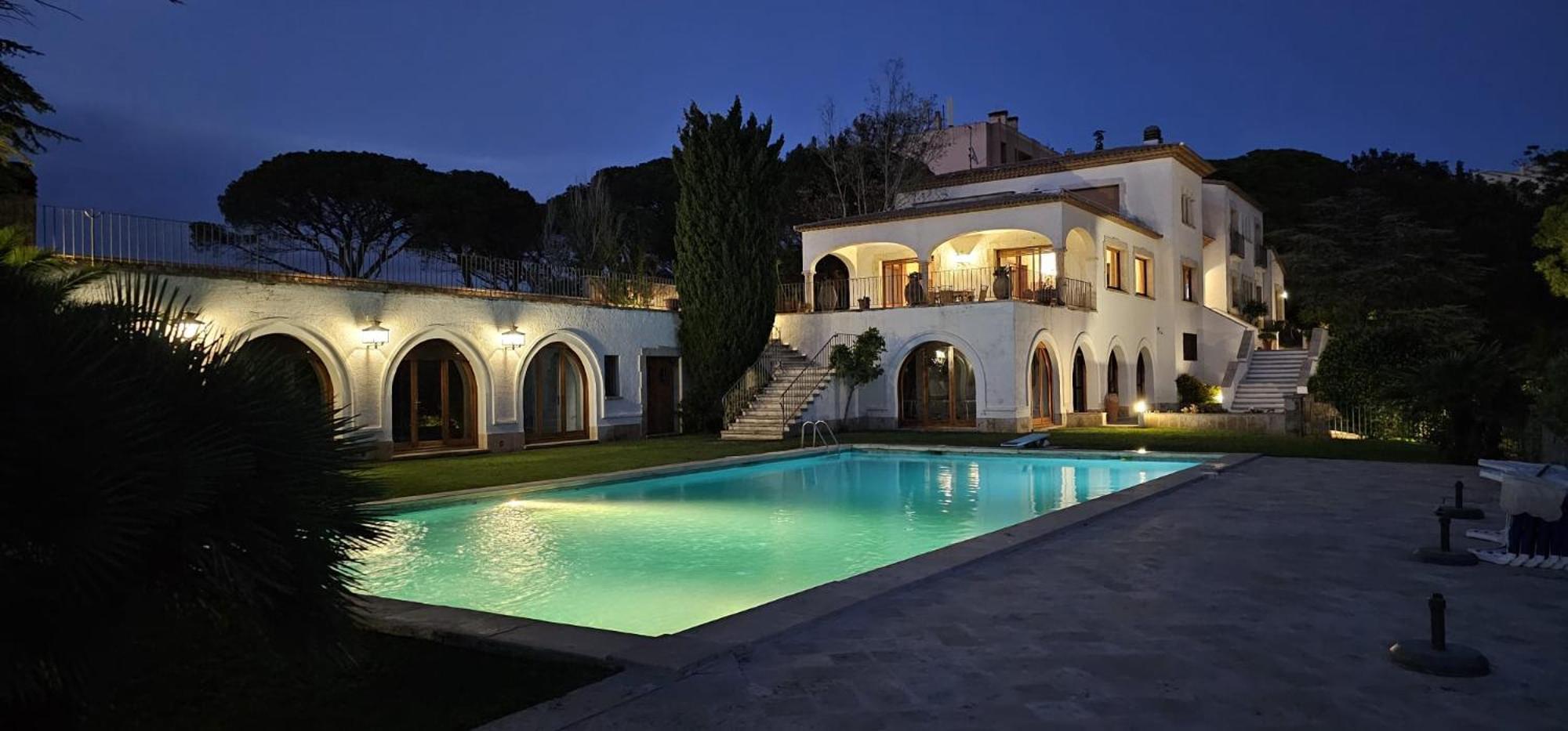 Villa Maricel Sant Feliu de Guíxols Exteriér fotografie